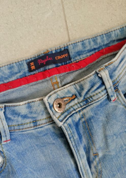 Spodnie jeansowe Cropp rozm M