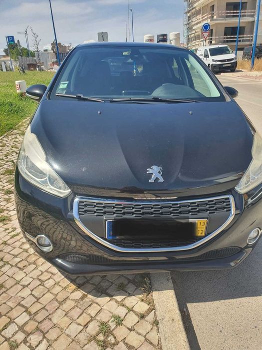 Peugeot 208 2013 — photo 3