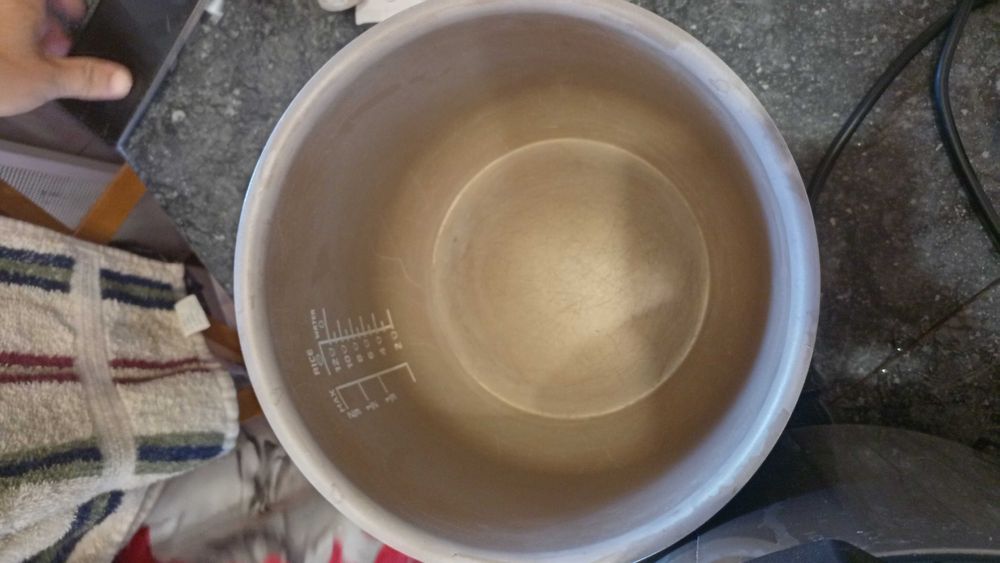 Продаю мультиварку Филипс.