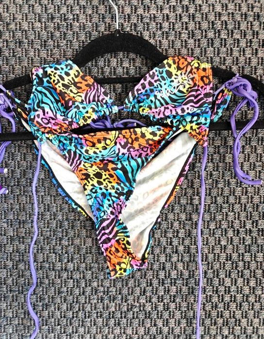 bikini Solazo Rainbow Triangle