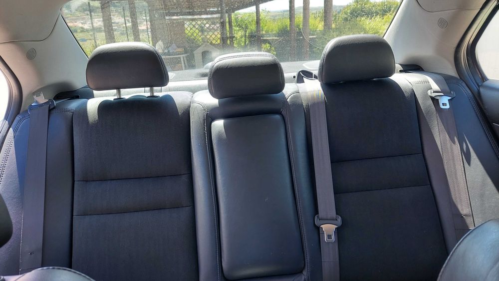 Honda Accord 2.2 i-DTEC de uso pessoal muito estimado