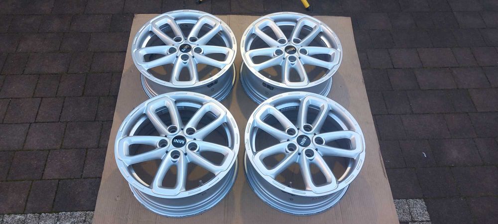 Felgi oryg. BMW / MINI COUNTRYMAN/PACEMAN 7x17, 5x120, 72.6,TPMS