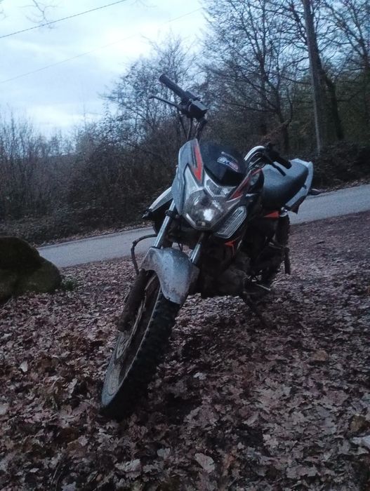 Продам моторку форте