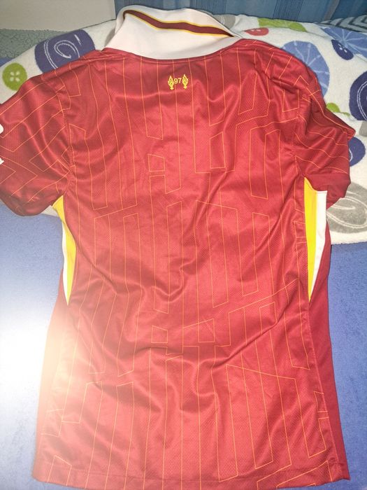 Camisola Liverpool FC 2024/25– Original Nike – Excelente estado