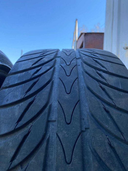 Продам Michelin 215/40/R16