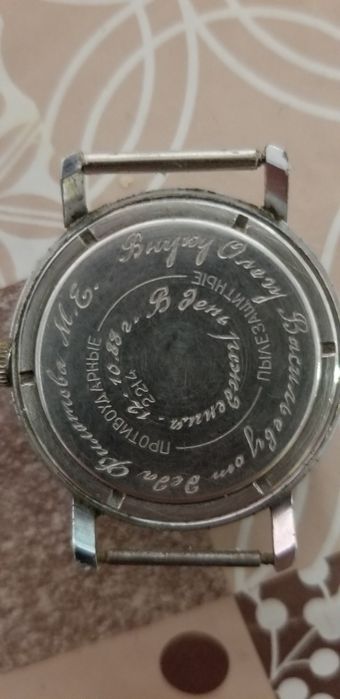 Годинники Восток, Слава, Победа (СССР) 18 камней. Працюють