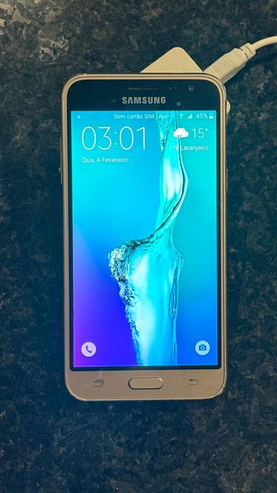 Samsung J3 2016 dourado - com bateria e capa traseiras novas