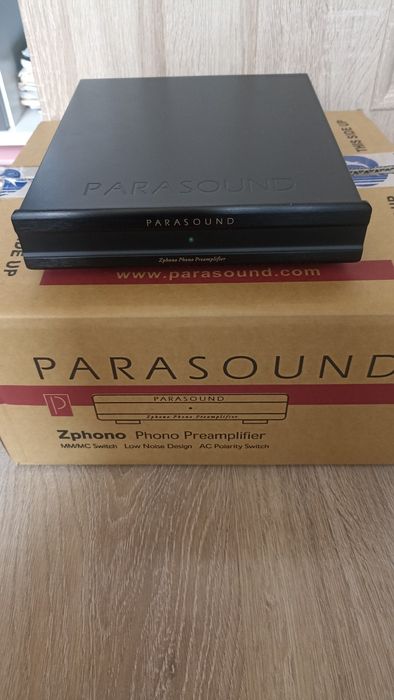 Przedwzmacniacz gramofonowy Parasound Zphono