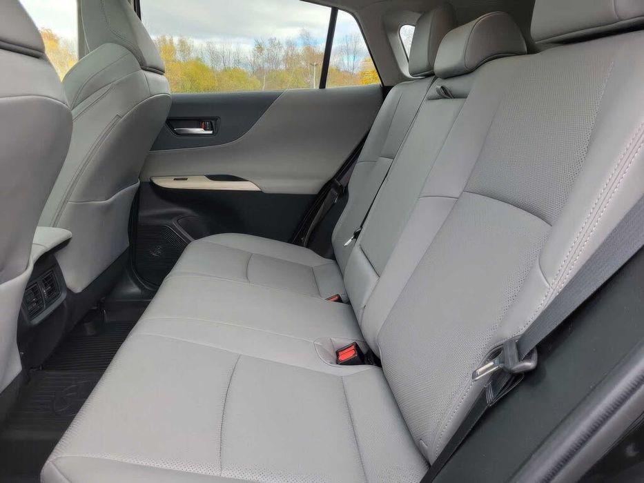 Toyota Venza      2021