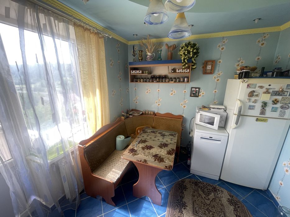 3 кімнатна квартира. Смт.Чинадієво