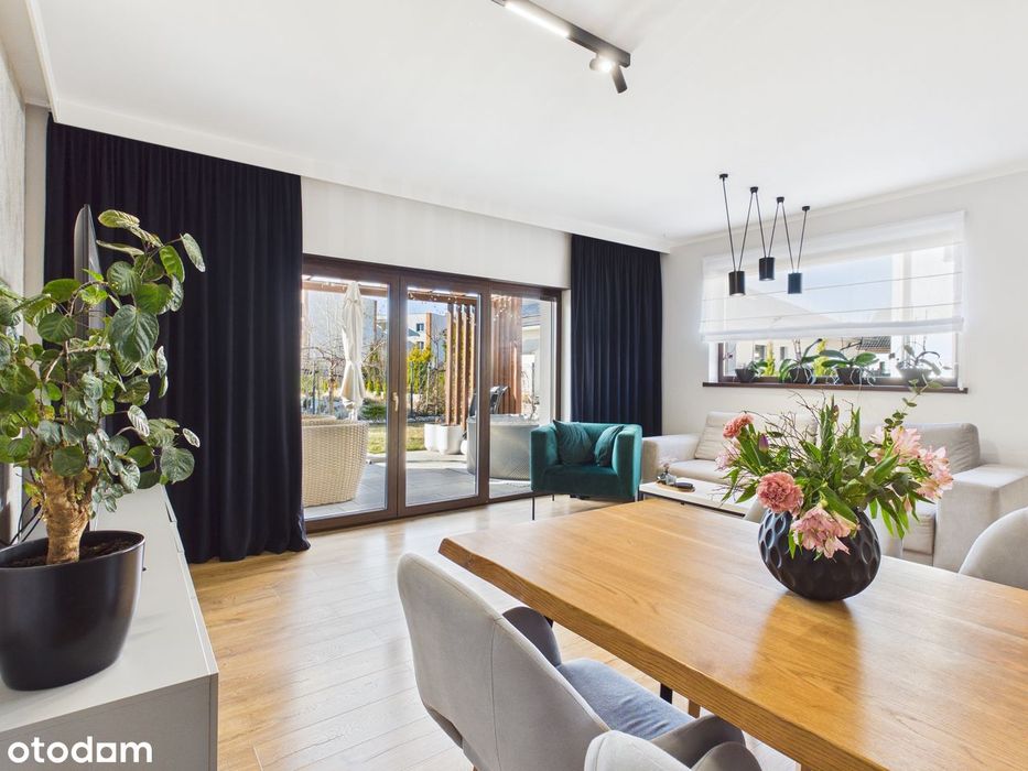 Nowoczesny bliźniak wykończony pod klucz, gotowy do wprowadzenia