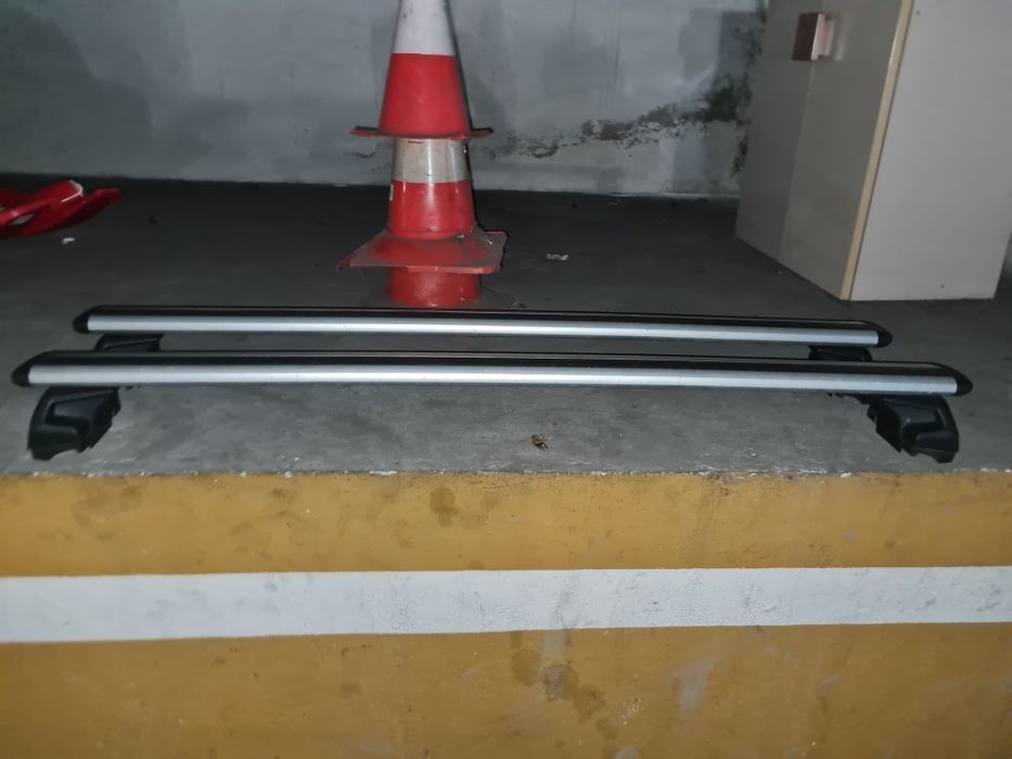 Barras de Tejadilho THULE