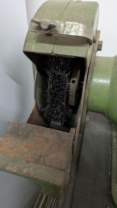 Esmeril AEG DW SL 200/500A 500W Esmerilador