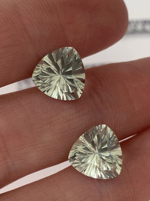 Пара Аметистів зелених з Concave 6,69 ct!