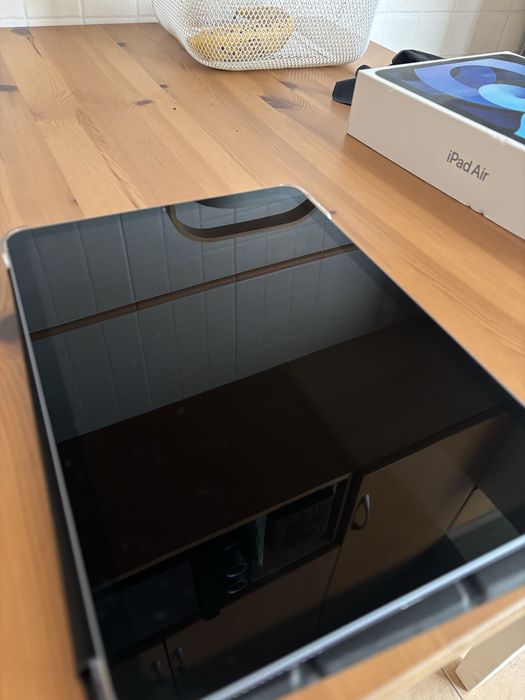 iPad Air 4ª Geração (Wi-Fi) + Apple Pencil