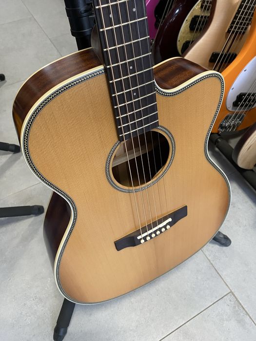 Cort ES OC 4 - gitara elektroakustyczna