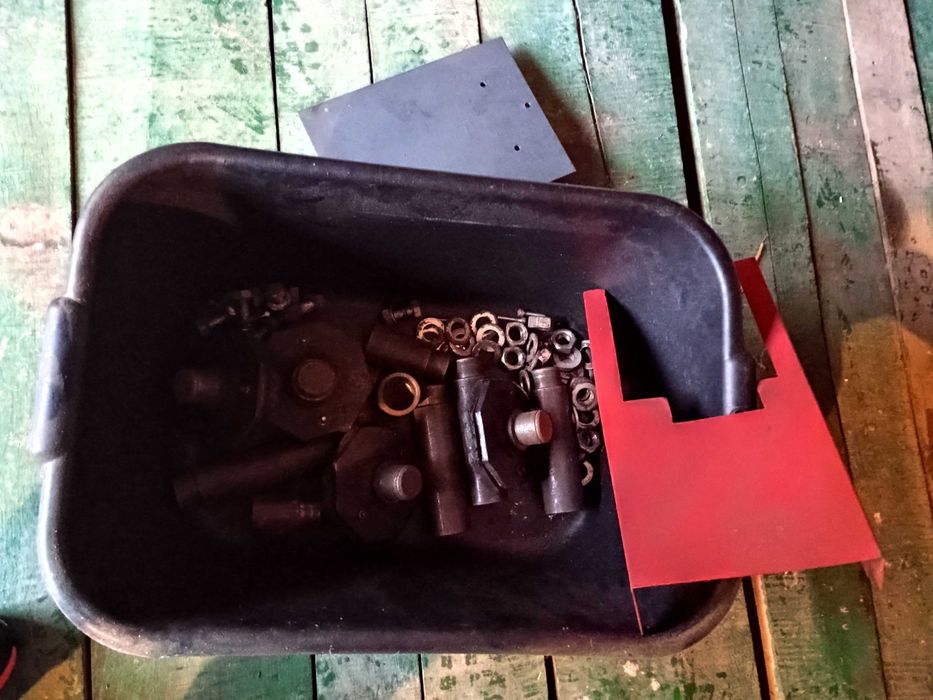 Podnośnik 4 tony, dwukolumnowy, szeroki, wysoki, górna belka