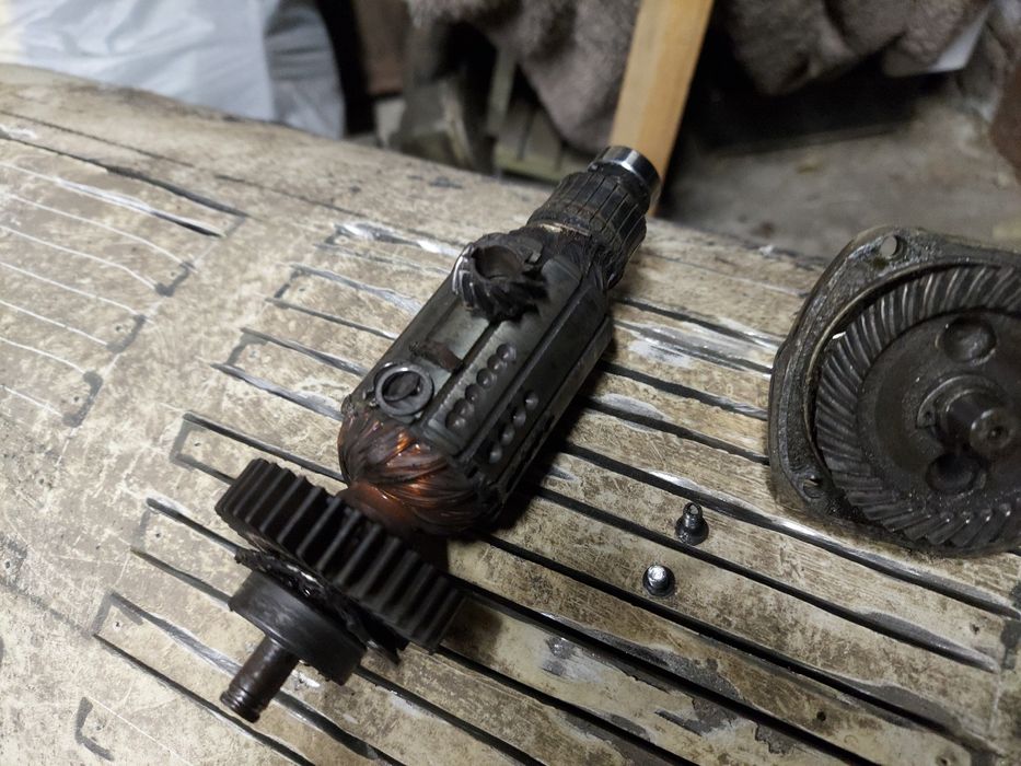 Болгарка FERM FAG 115 N