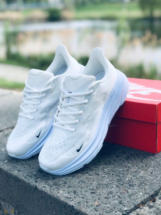 Размер 44! Скидка! Последняя пара! Найк красовки Белые кроссовки Nike летние кроссовки Найк беговые красовки Nike кросівки білі чоловічі розмір 44 топ