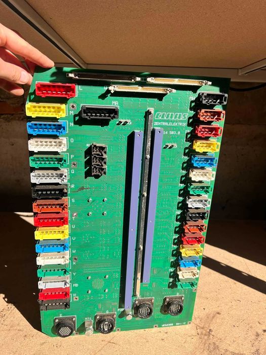 Плата до комбайна Claas 014503