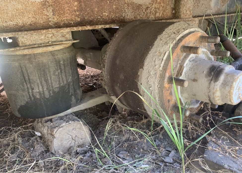 Ось bpw 19.5, 8 шт. шпилек. Прицеп, негабарит. Ось не варенная, целая