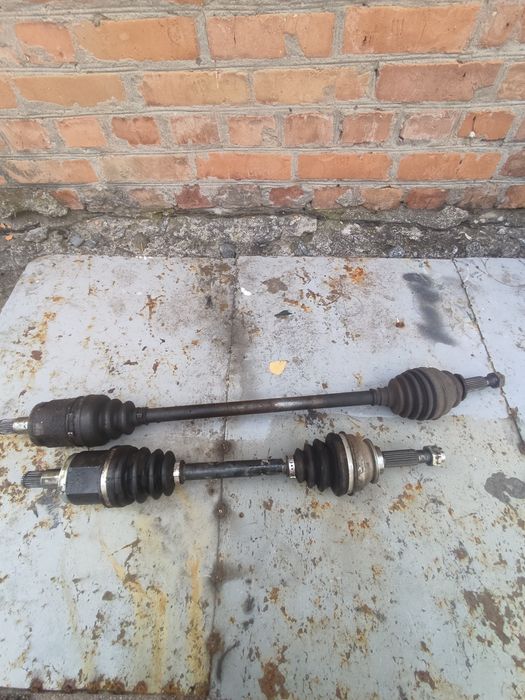 Полуось з шрузами Славута Сенс Таврія