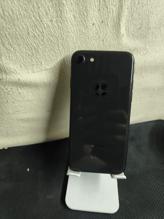 Продам iPhone 8 neverlock 64gb