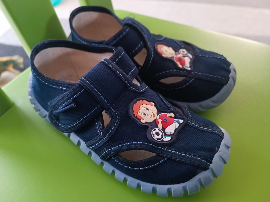 Kapcie rozm 27 viggame