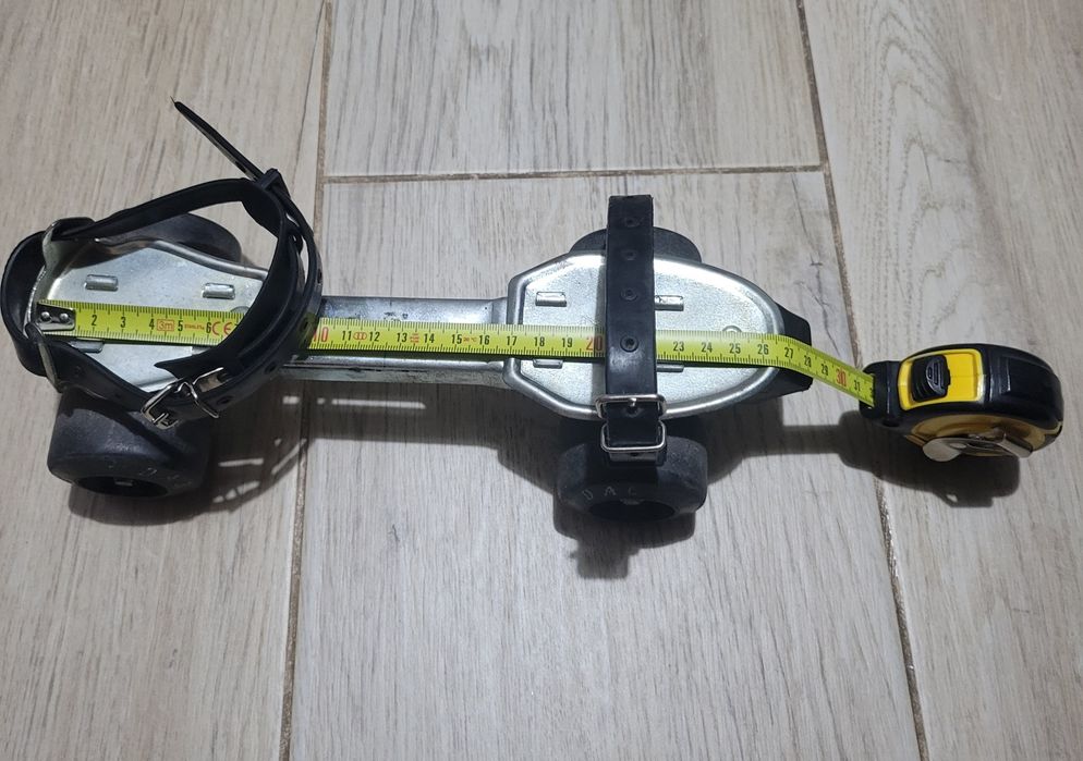 Patins ajustáveis + Protecções