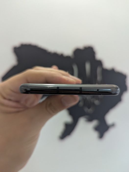 Moto razr 2023 plus 256gb.