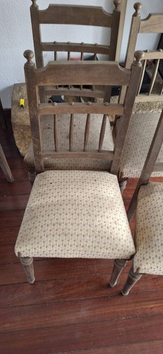 Cadeiras antigas para restauro