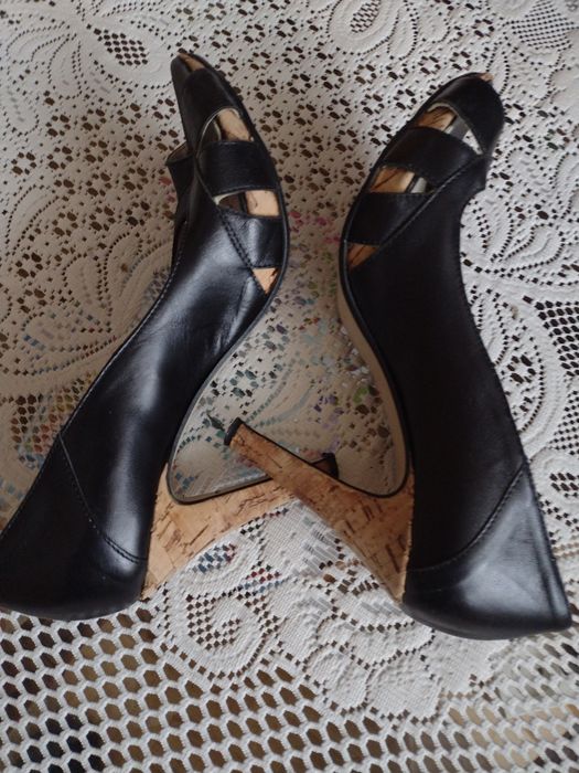 czółenka damskie skórzane czarne r.37 obcas 9cm
