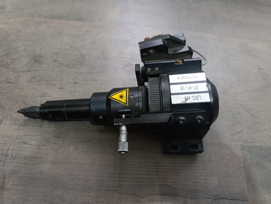 Лазерна головка Normoptik LBQ UV + датчик Baumer OADM 12I44