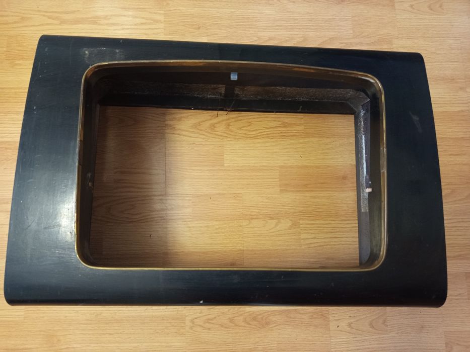 Stara obudowa telewizora