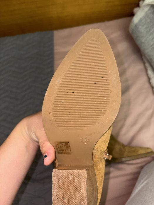 Botas de cowboy castanhas muito praticas