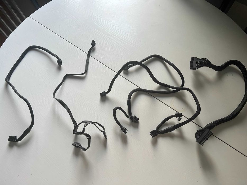 Corsair HX1200 80 Plus Platinum 1200W