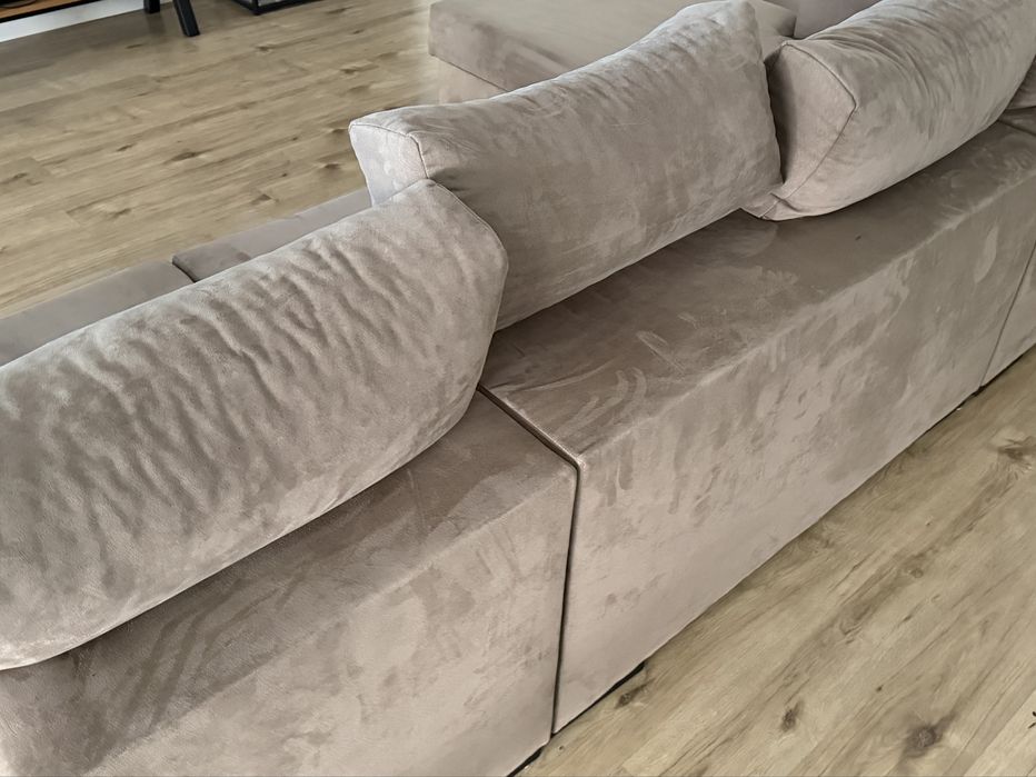 Sofá chaise longue 3 metros, extensível, com arrumação