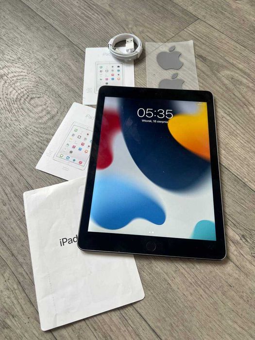 Tablet apple ipad air 2-   dobry stan