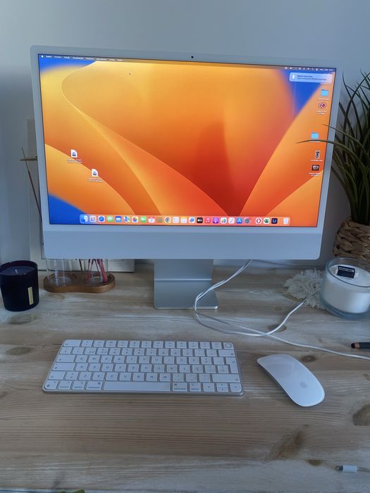 iMac 24” M1 (2021) — 8GB RAM | 256GB SSD | 4,5K Retina Vendo iMac 24 polegadas com chip Apple M1