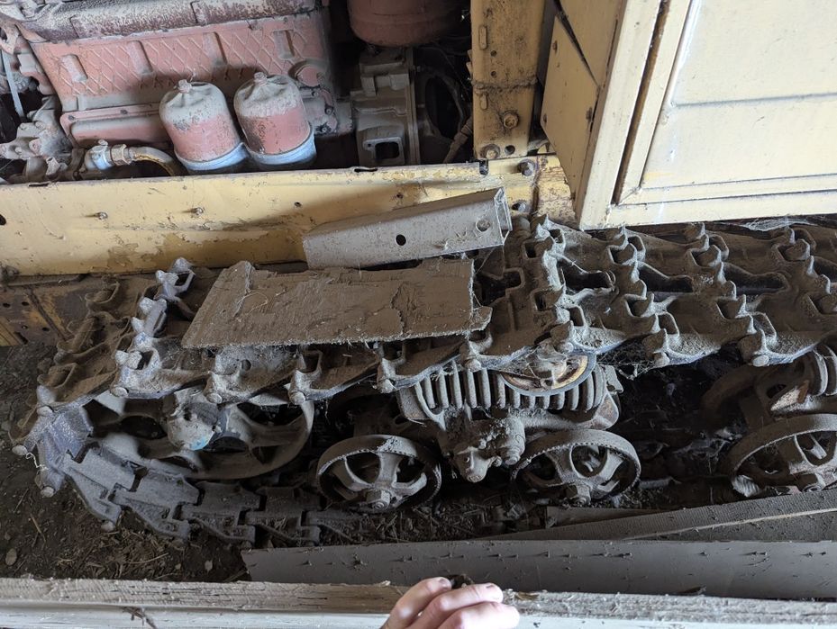 Трактор ДТ75 Казахстанець