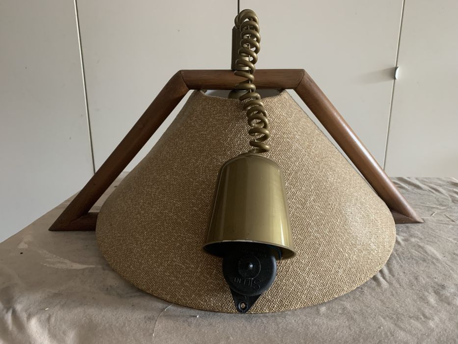 Vendo candeeiro de teto em tecido e madeira