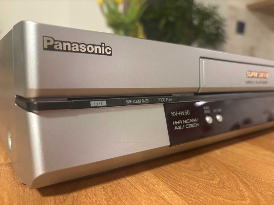 magnetowid VHS Panasonic NV-HV50EP-S