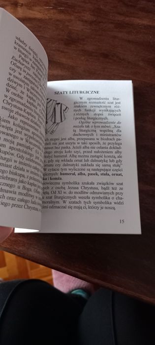 Symbole liturgiczne ksiądz tarsycjusz Sinka