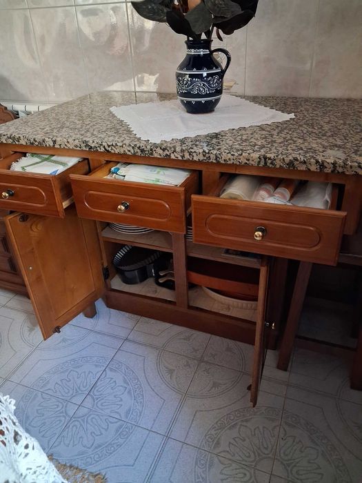 Vendo móvel ijha de cozinha