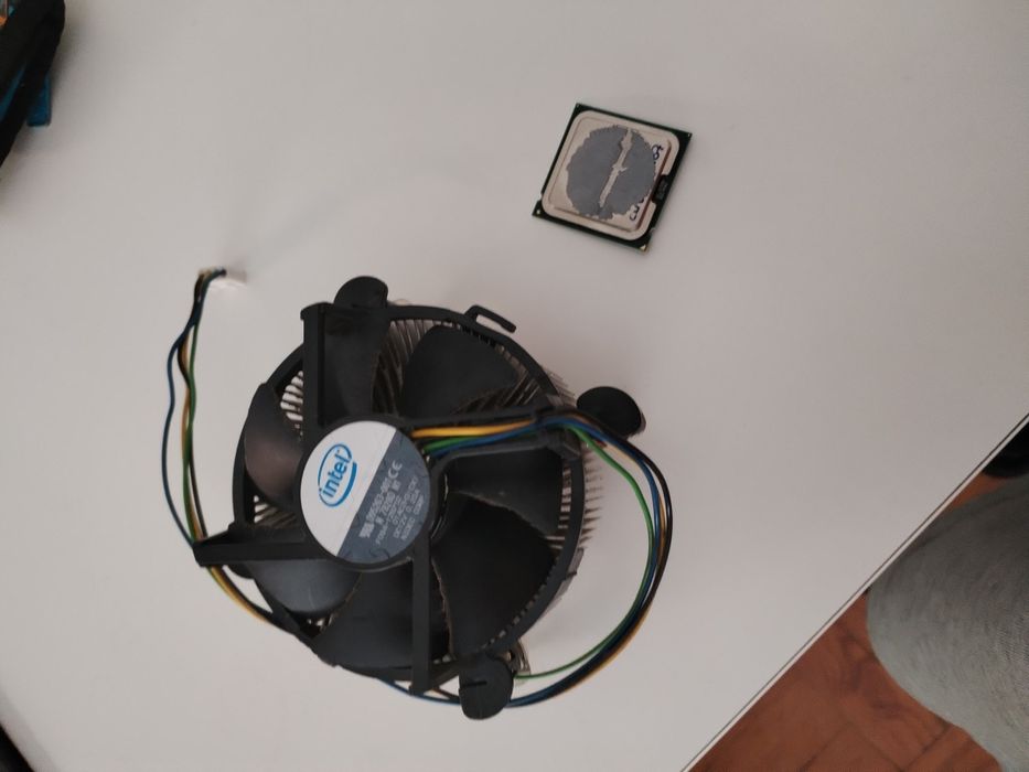 Processador Intel E4500 e Ventoinha LGA775