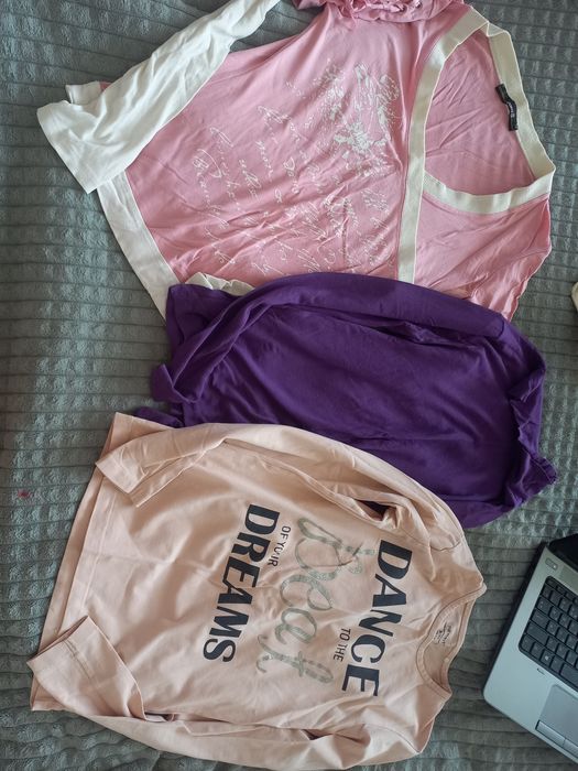 Продам фирменные кофты блузку на девочку