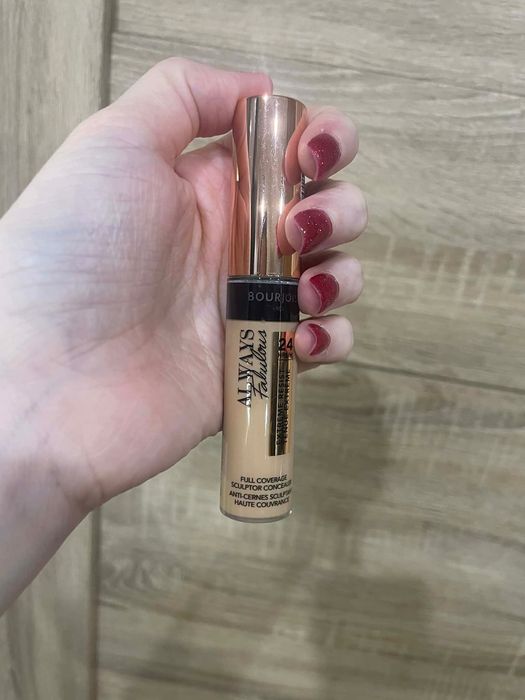 Korektor bourjois Paris 400 beige dore