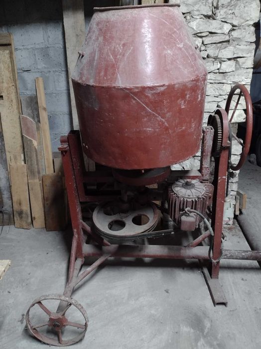 Betoniarka na siłę