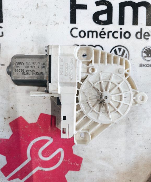 Motor Vidro Frente Direito AUDI A1