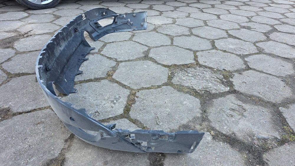 Dyfuzor dokładka zderzaka F-Pace Jaguar